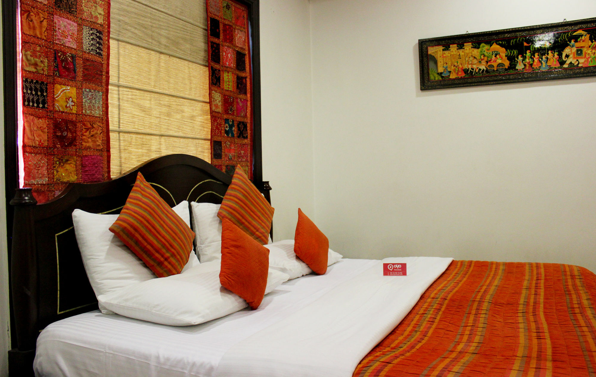 Oyo Premium Rajouri Garden Janta Market นิวเดลี ภายนอก รูปภาพ
